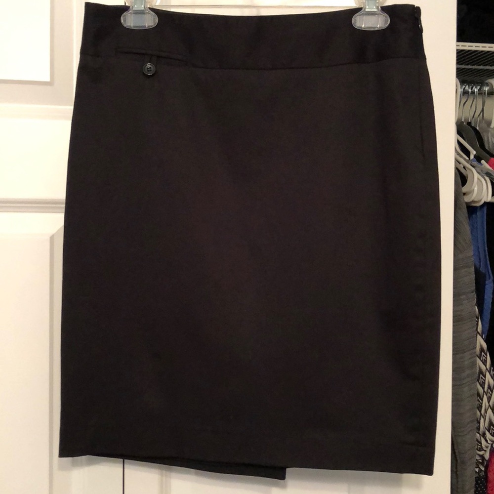 Black pencil skirt